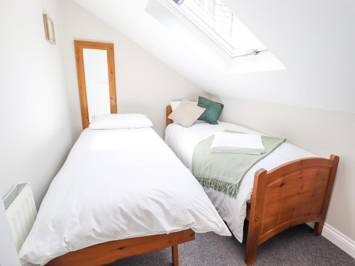 The Cottage 16 Northside Patrington Екстер'єр фото